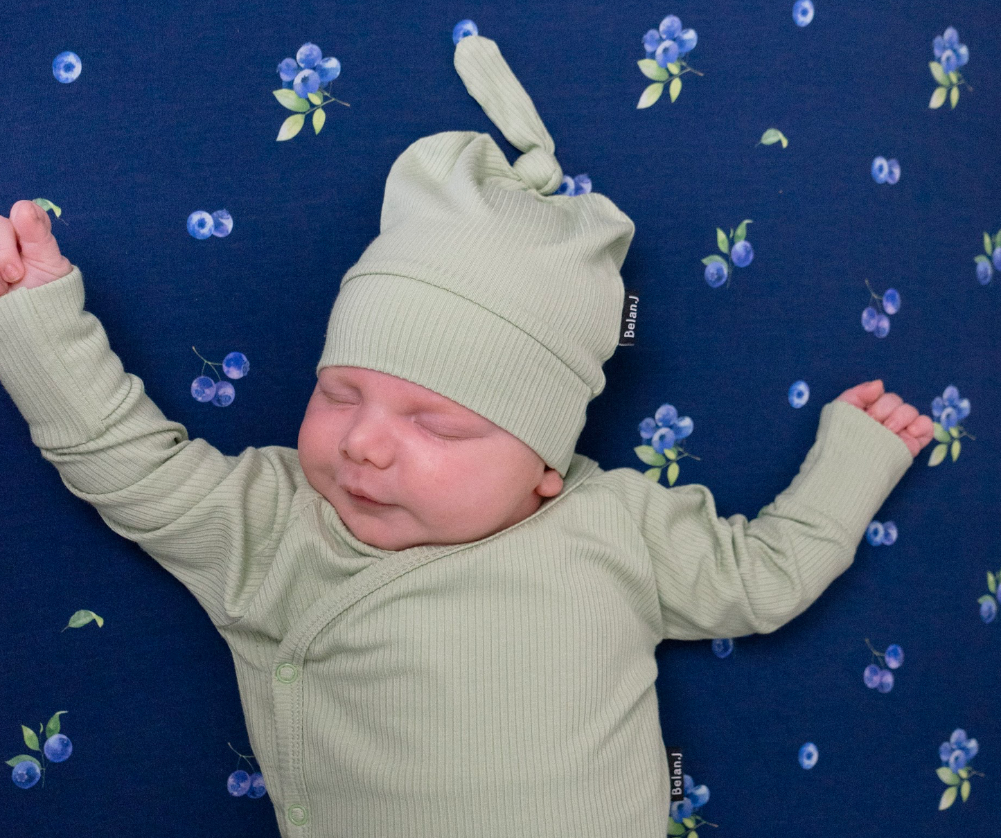 Knotted Hat - Ribbed Misty Sage