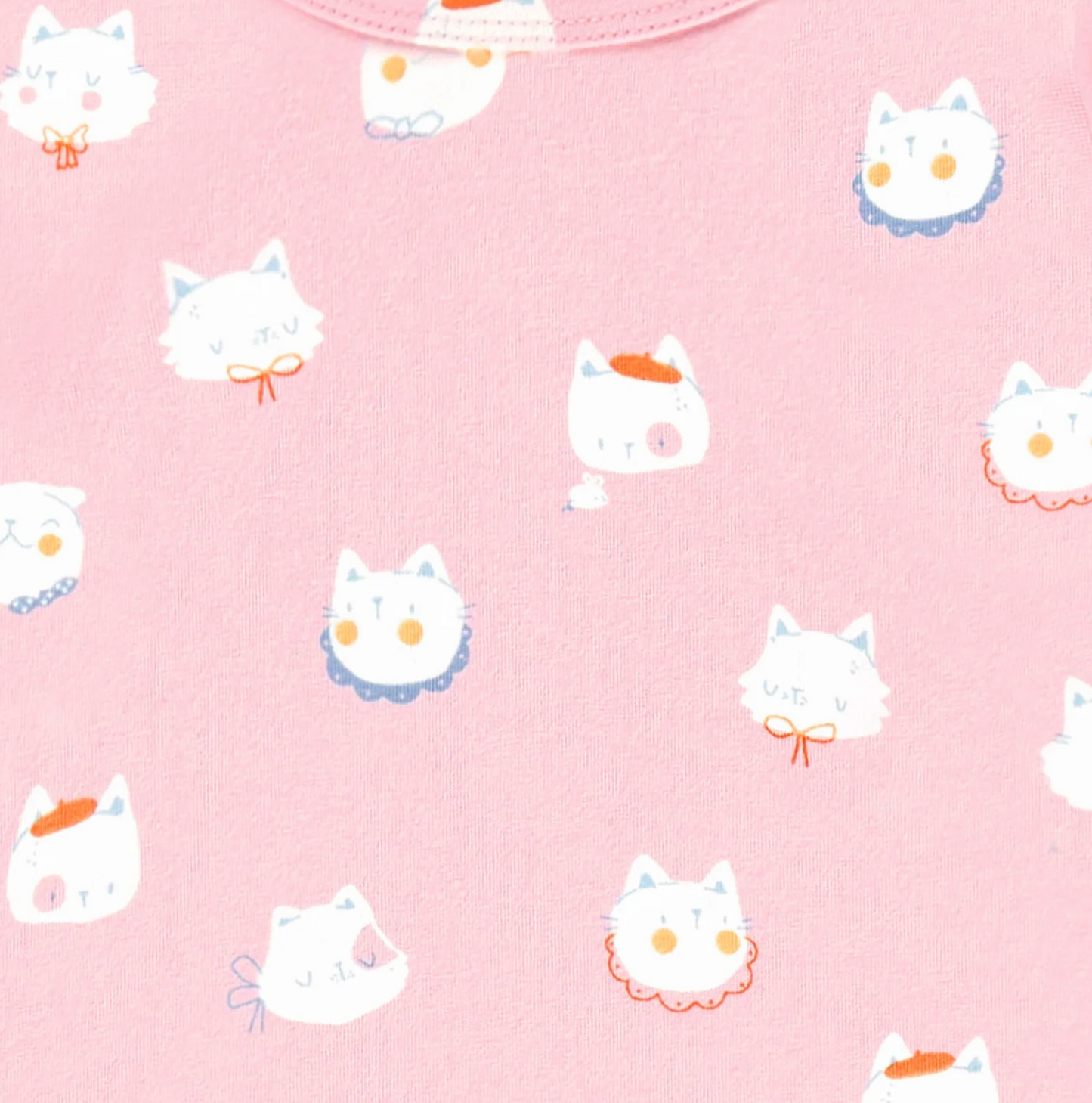 Pink T-shirt with cat pattern