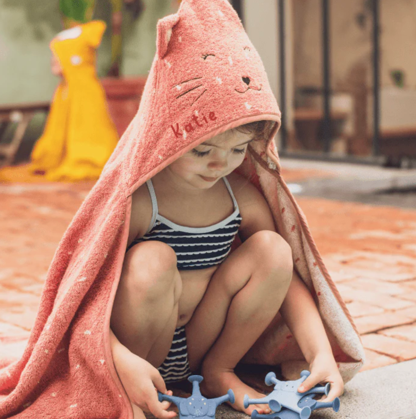 Hooded Towel - Mrs. Cat