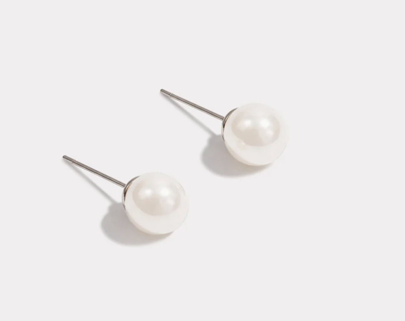 Pearl Earrings in stainless steel