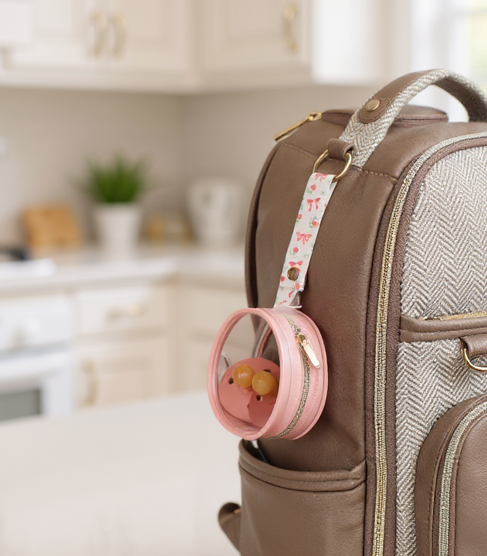Itzy Paci Case - Ribbons & Roses