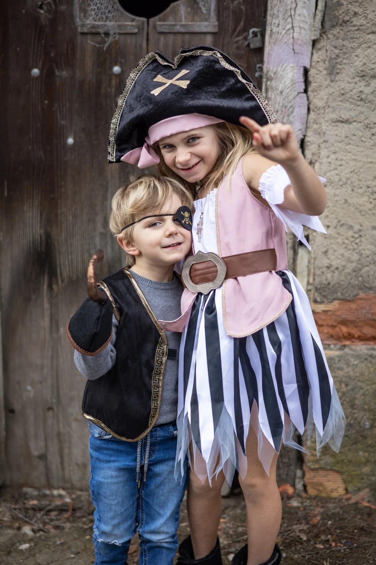 Kira The Pirate Girl