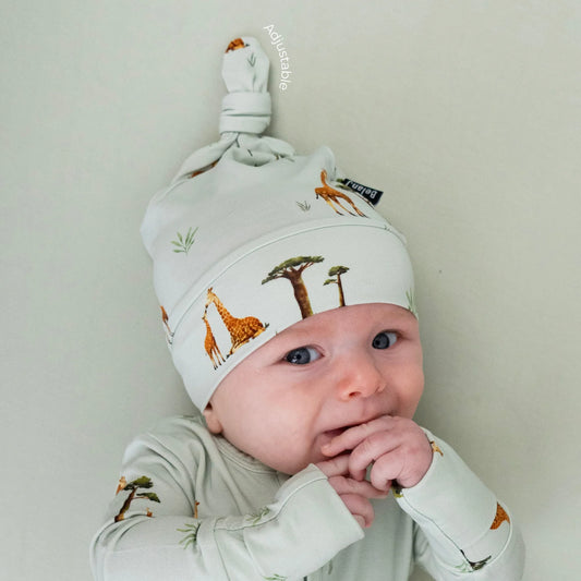 Knotted Hat - Giraffes