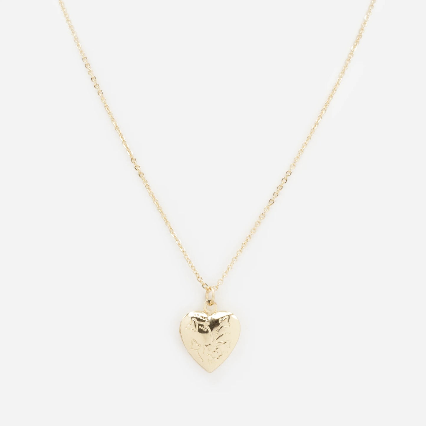 Golden necklace with openable & engraved heart medallion