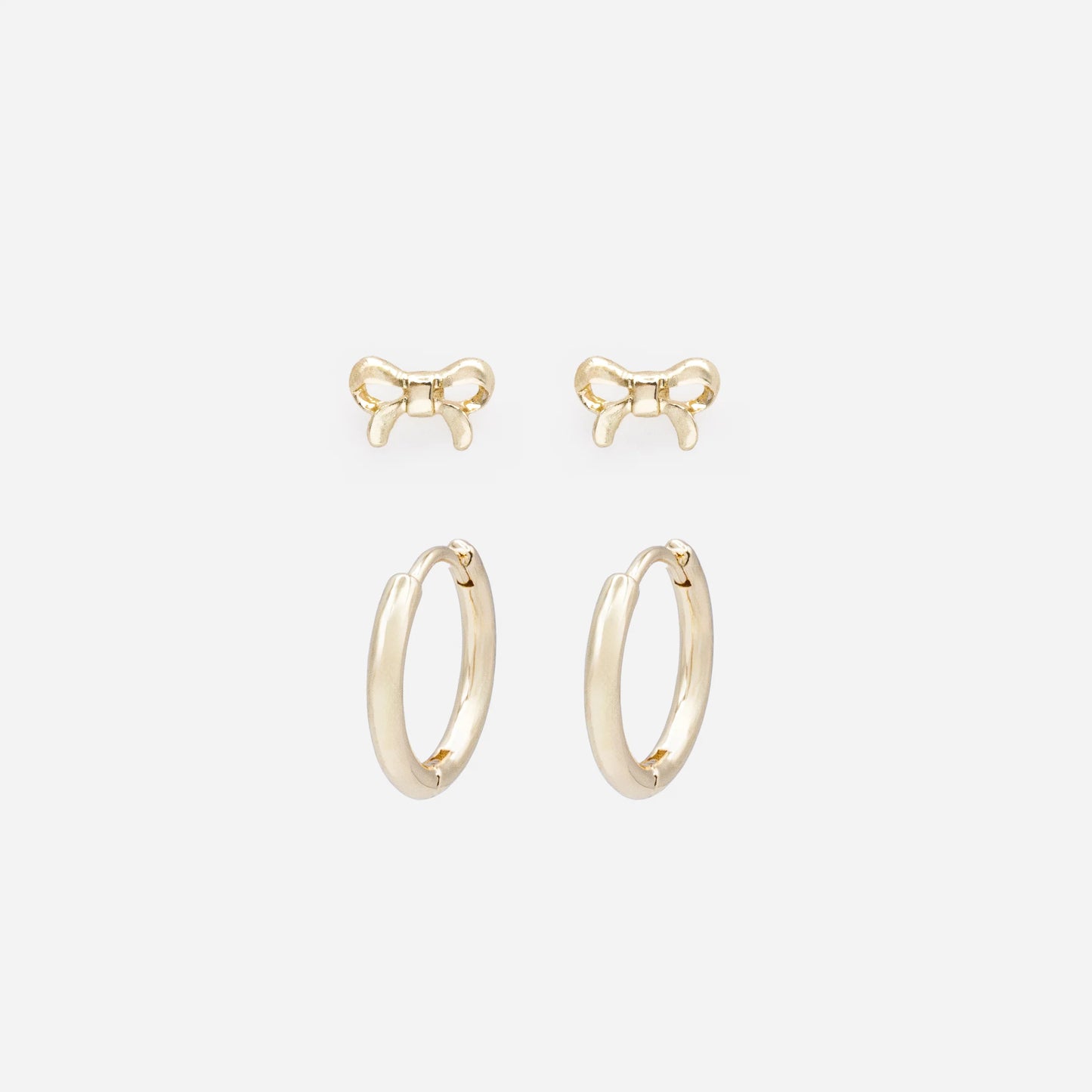 Golden small bows & huggies earring duo