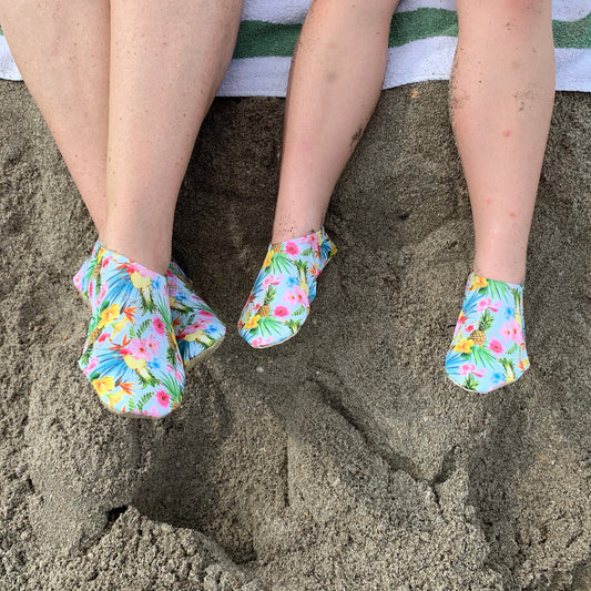 Adult Palm Beachies Water Shoes - Pineapple
