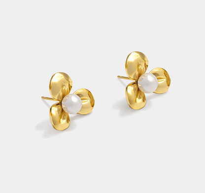 Golden Flower Earrings with Pearl