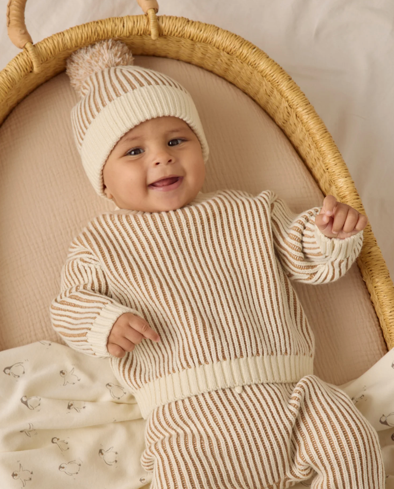 Relaxed Knit Sweater Gold