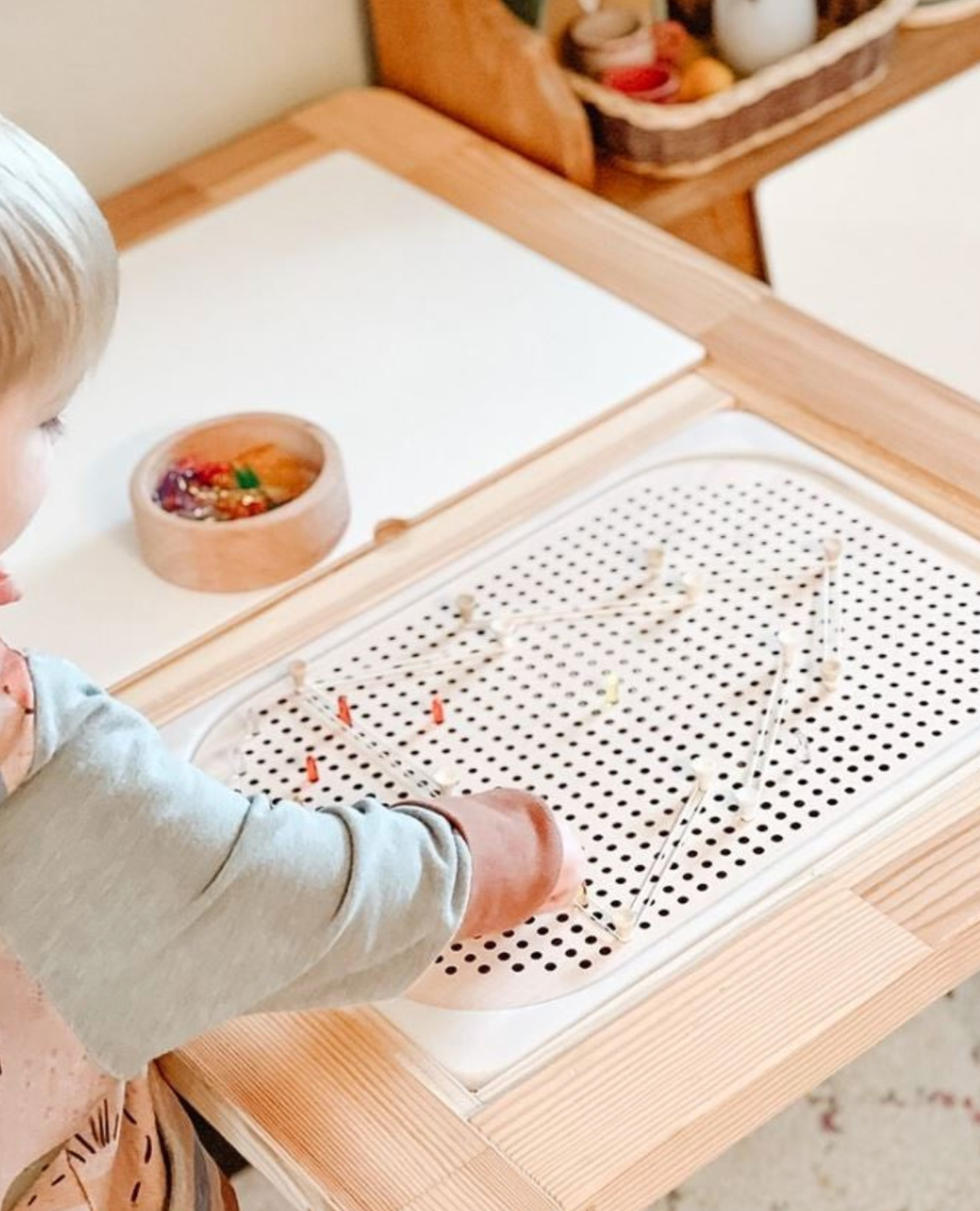 Trofast Table Bundle - Peg & Light Board