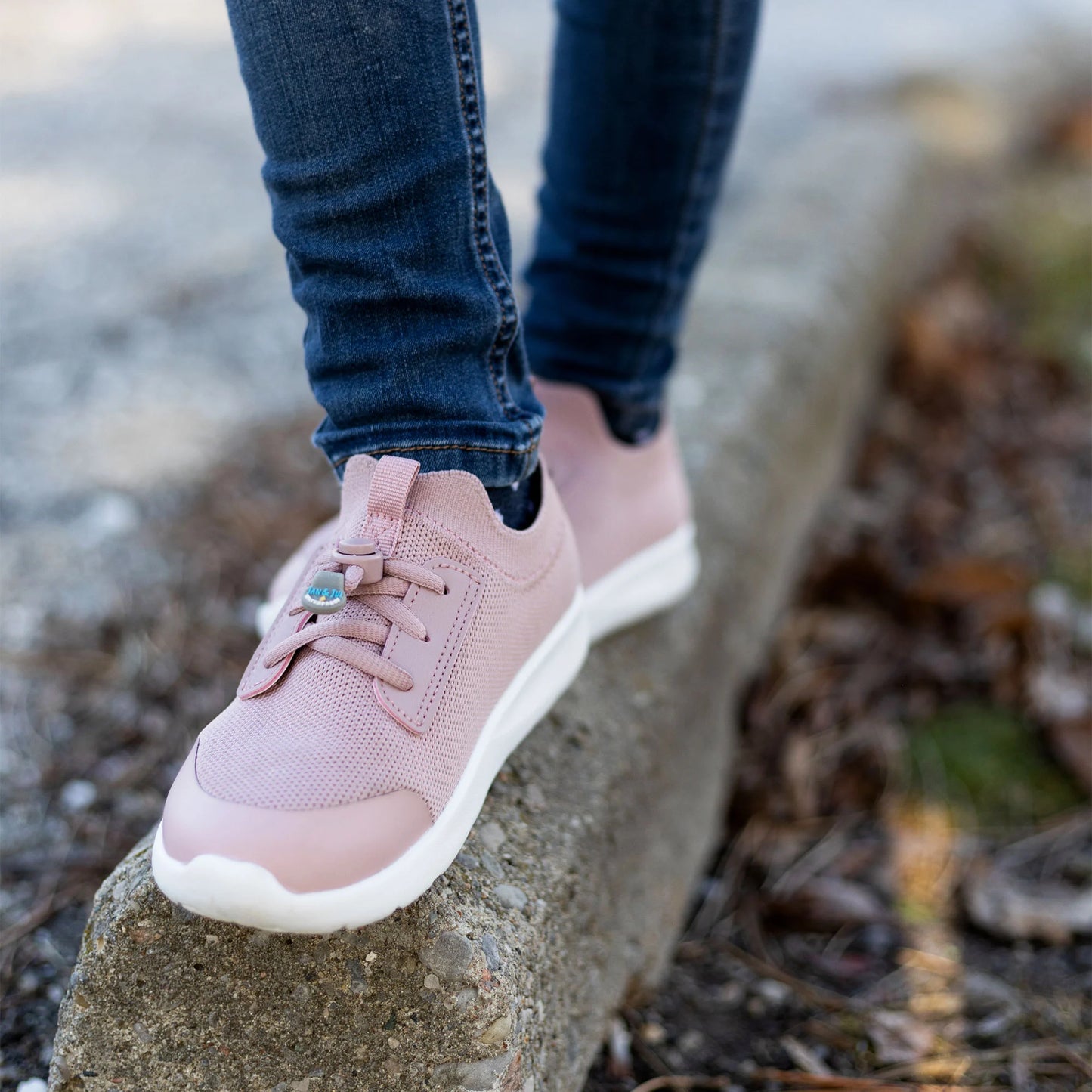 Kids Waterproof Shoes - Dusty Pink
