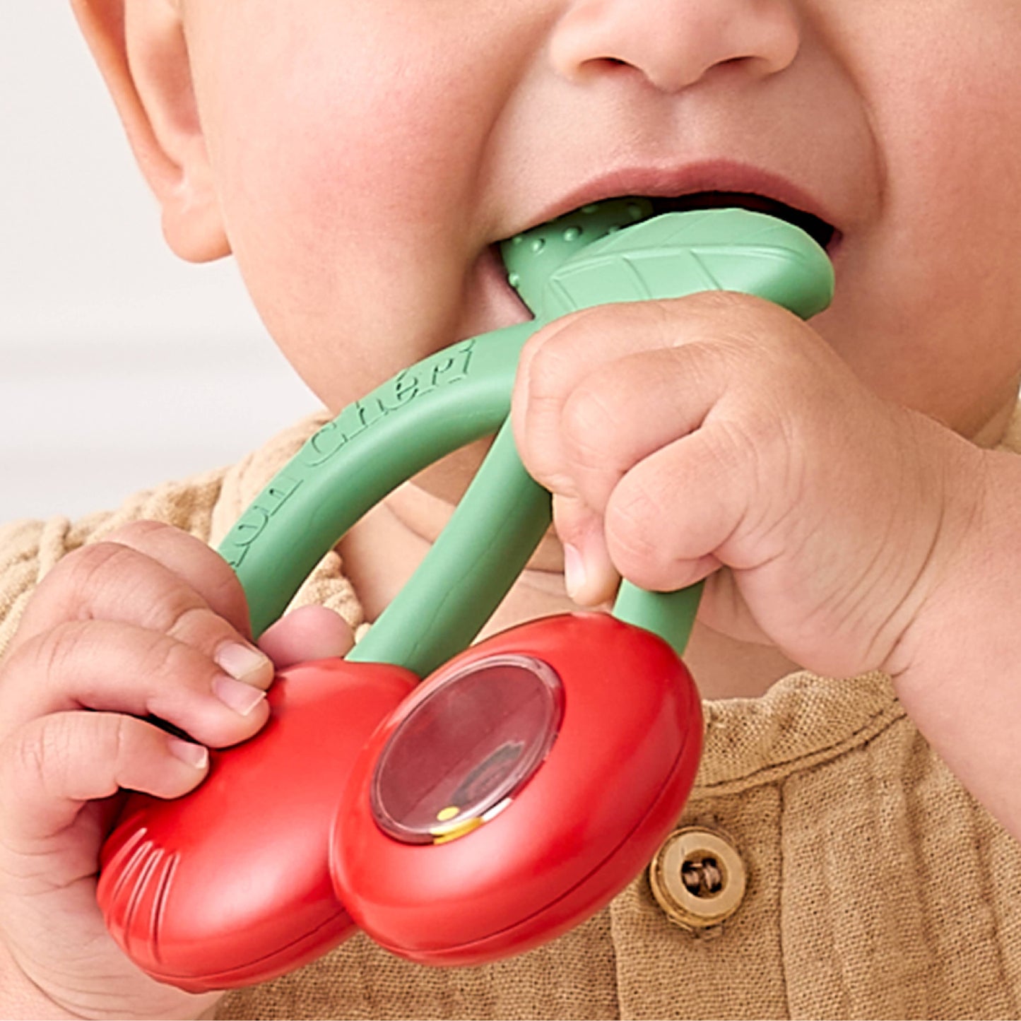 Bitzy Shake™ - Silicone Teether with Rattle