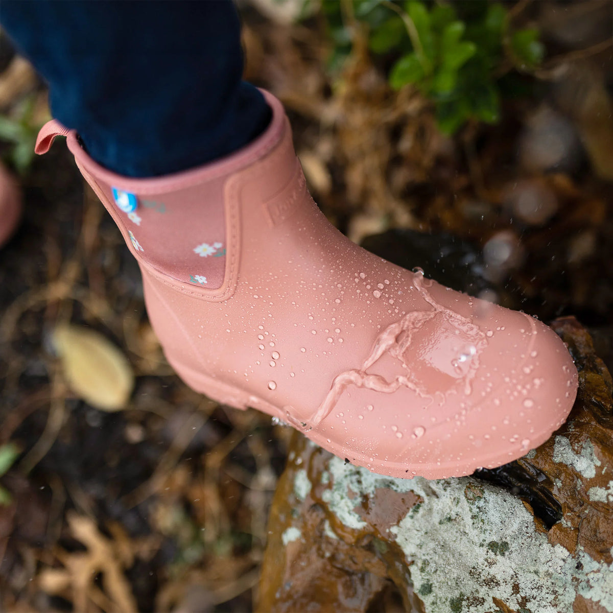 Cozy-Dry Harbour Ankle Rain Boots - Apricot Flower